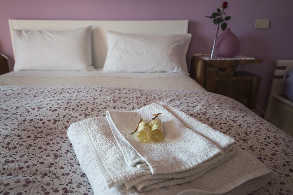 Le Tre Querce Bed and Breakfast Fiano Romano Værelse billede